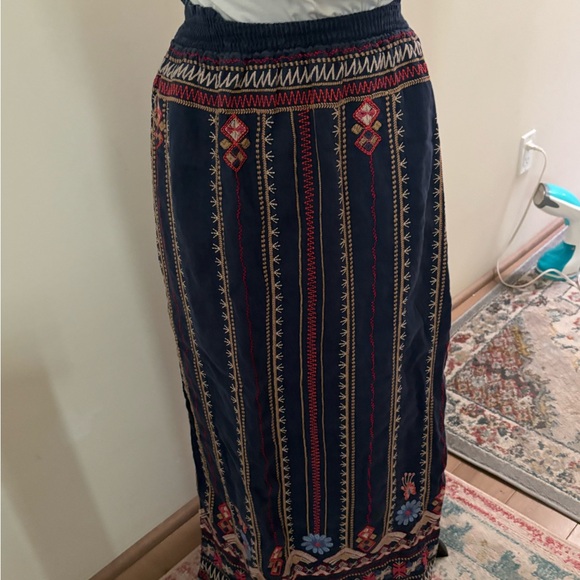 Johnny Was Linen Embroidered Skirt - Picture 2 of 8